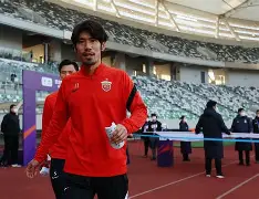 关于海港传射建功，巴萨新星横空出世，场边球探频频记笔记的信息